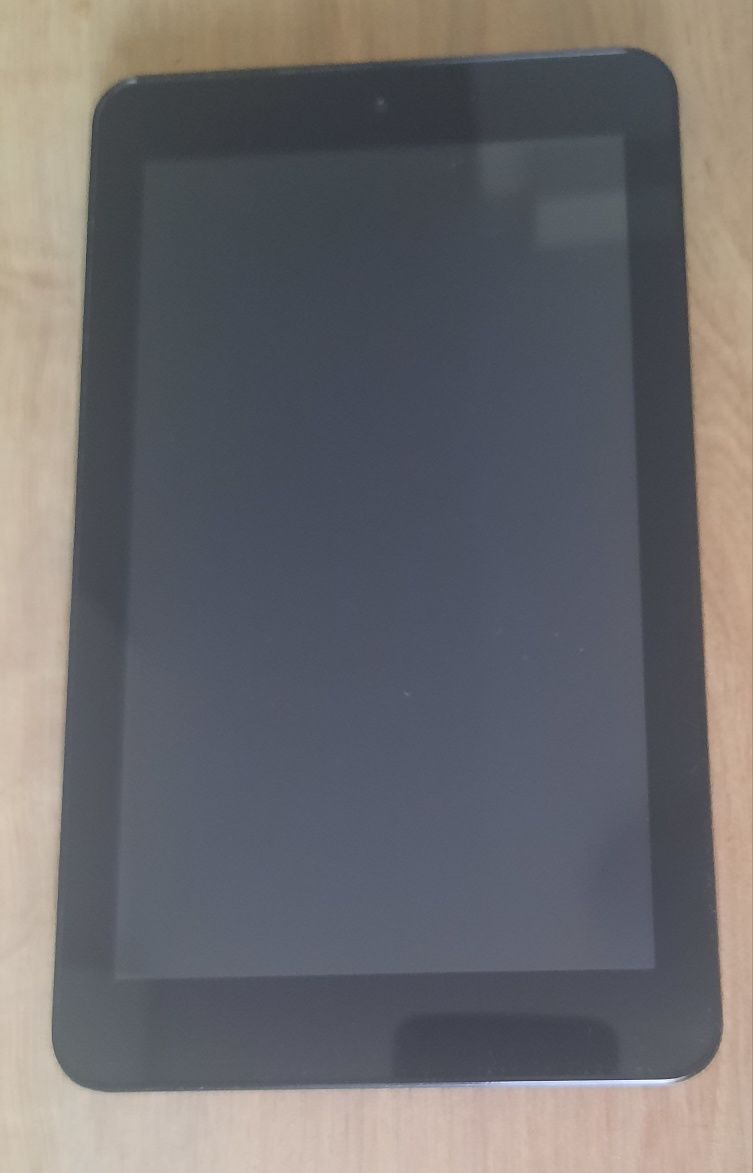 Tablet Philips With 3G  - uszkodzony
