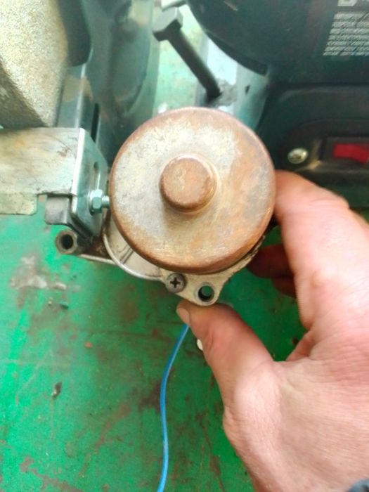 Продам б/у стартер