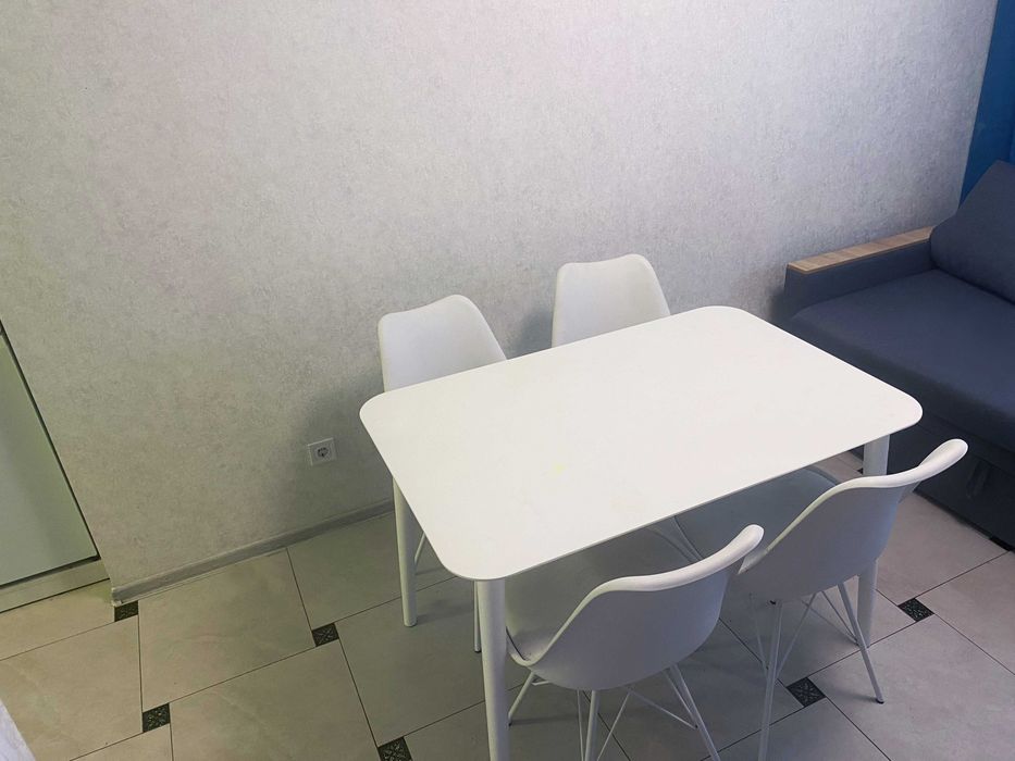 Стіл + 4 стільці Кухонний набір Супер Варіант. Стильно, сучасно