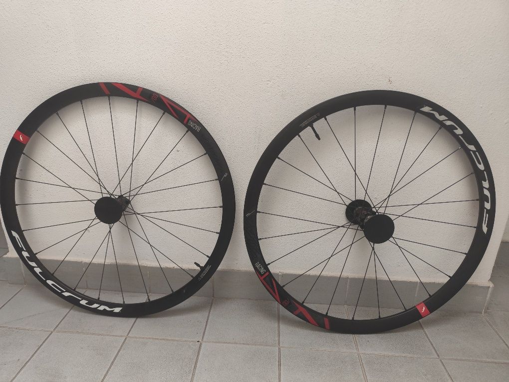 Rodas Estrada Fulcrum Racing DB 4 Disc (XDR)