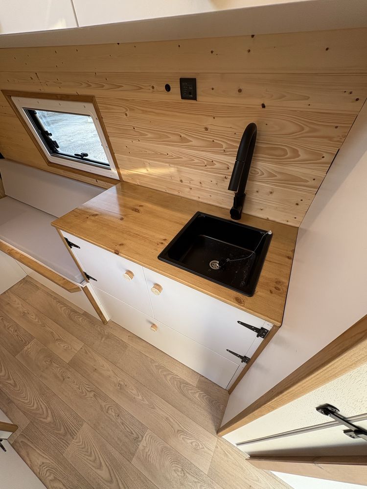 Mercedes sprinter campervan
