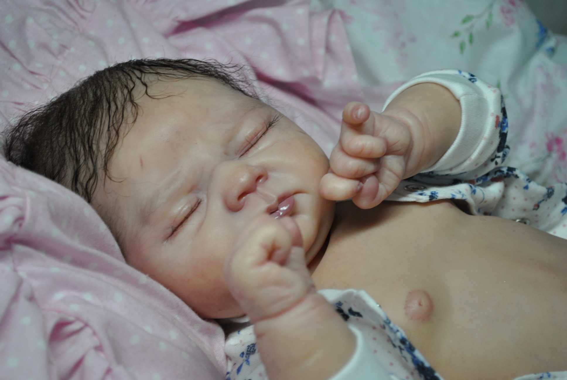 lalka reborn oryginalna profesjonalnie realistyczna