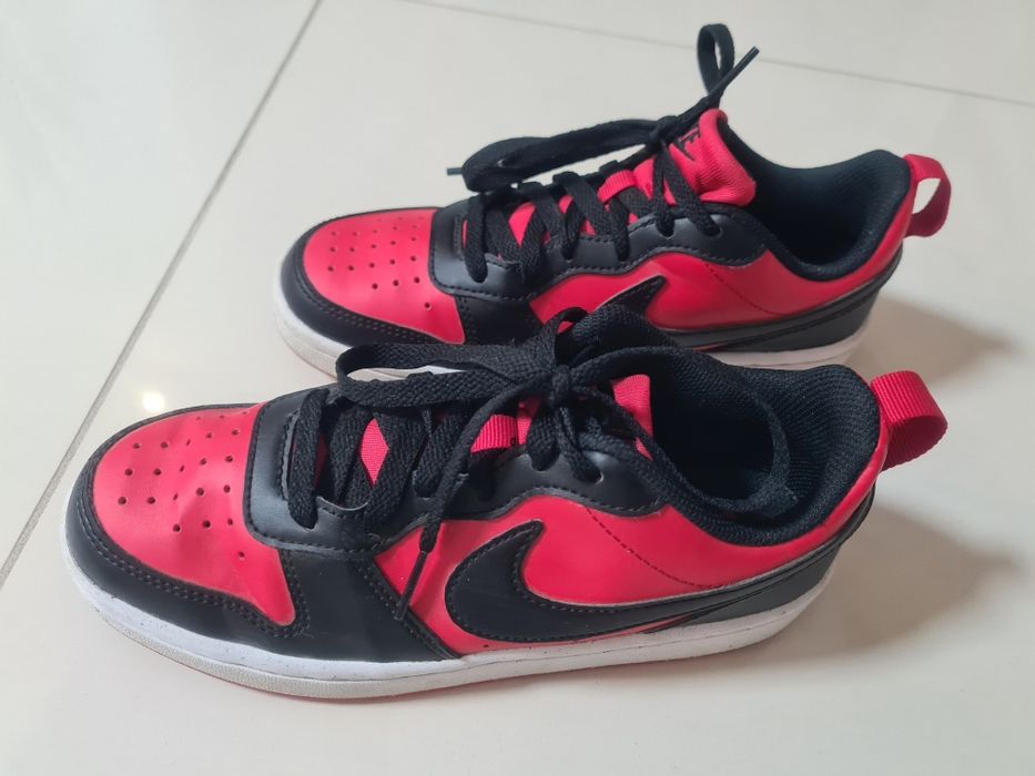 Nike Court Borough rozmiar 36