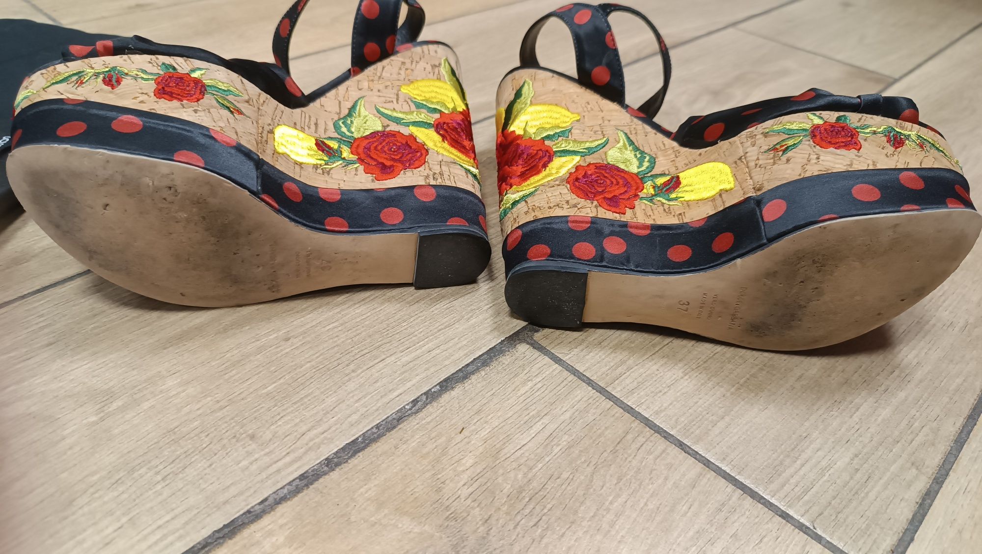 Босоніжки DOLCE&GABBANA (Італія)