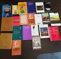 Livros de filosofia, estética, matemática, etc
