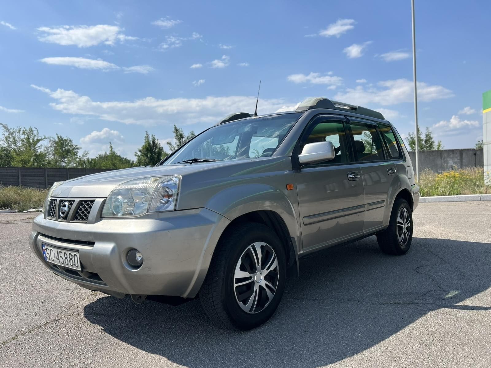 Nissan x - trail 2.2 TDU 4X4