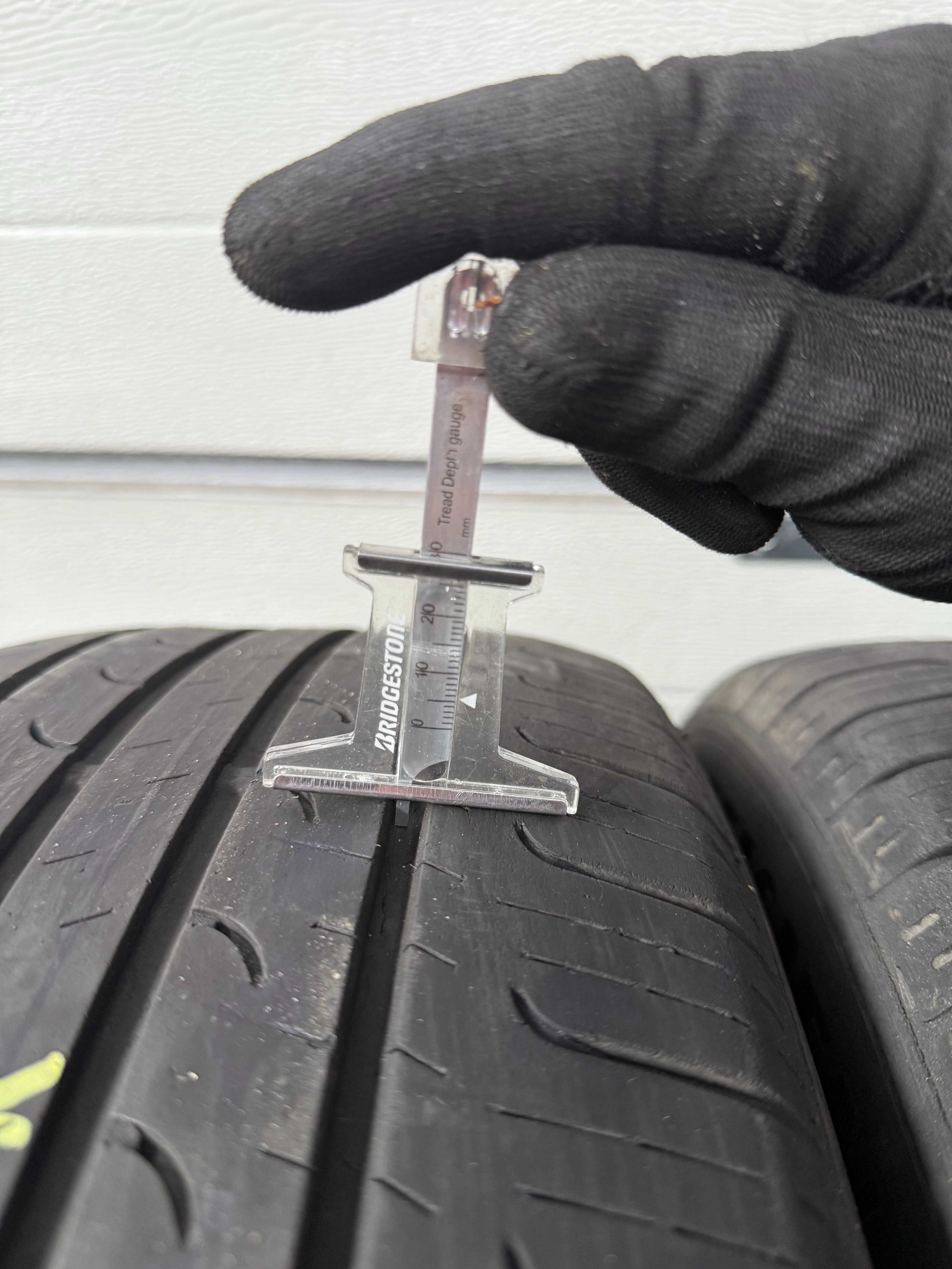 225/55R19 Goodyear Efficient Grip 99V