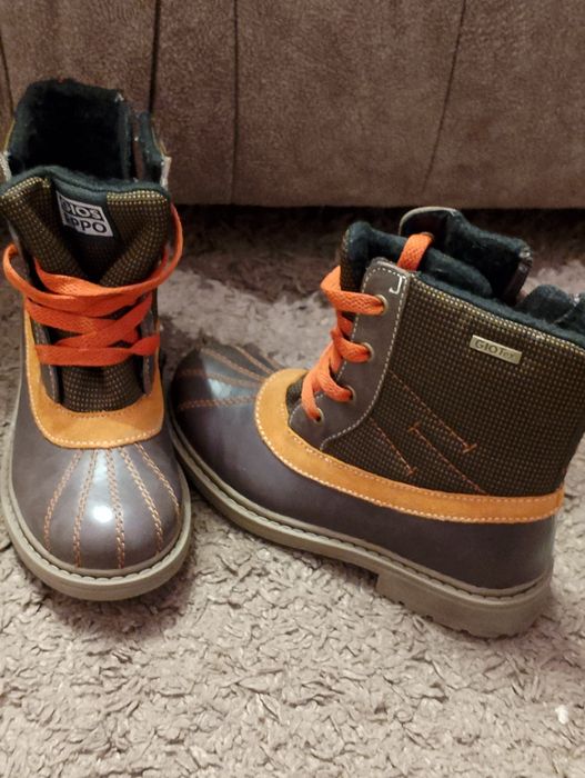 Шкіряні термоботінки 30 розміру (19,5 см)