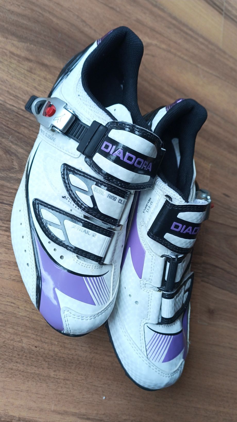 Diadora nowe buty SPD damskie r38 nowe blokami Shimano sm-sh51 klamra