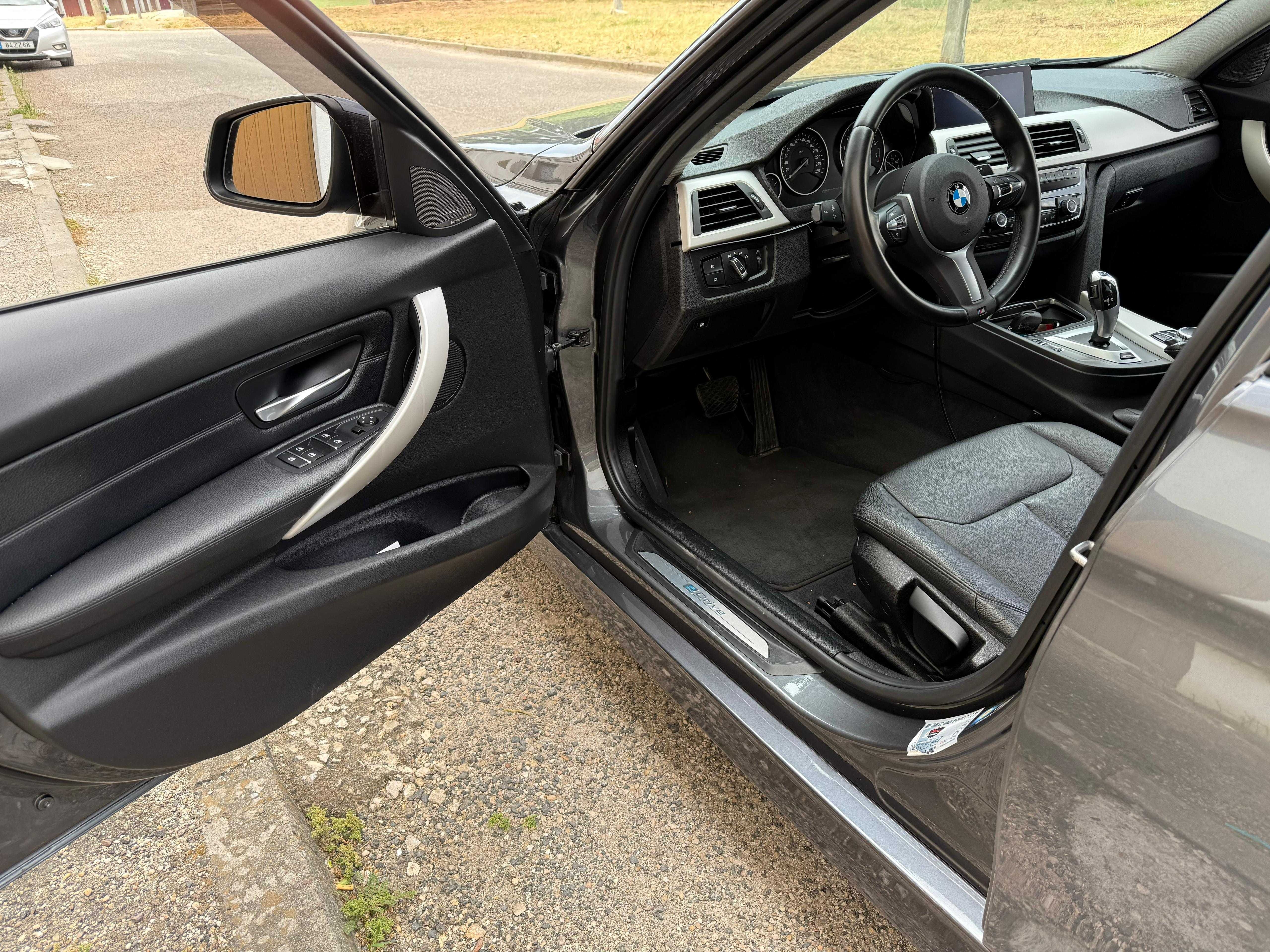 BMW 330E (F30) iPerformance