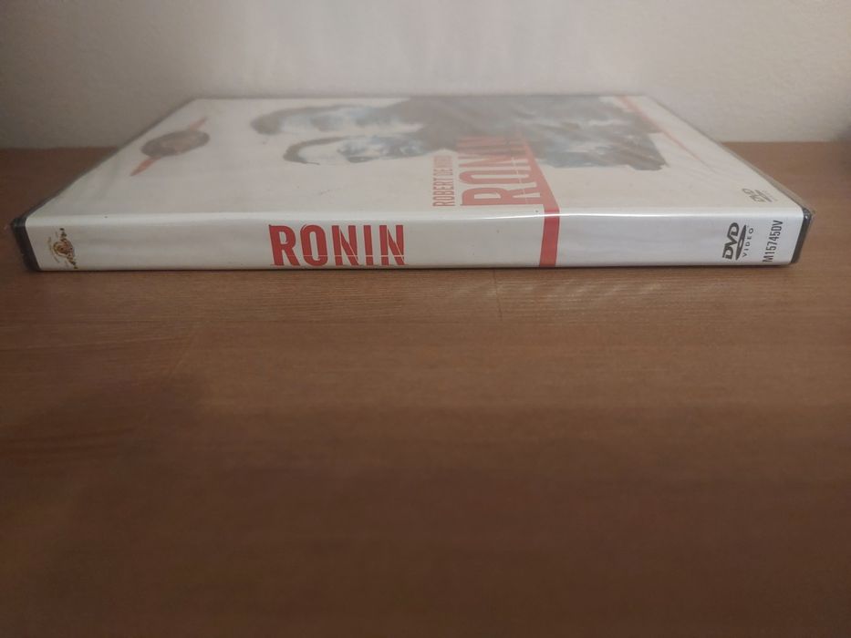 DVD NOVO e SELADO - " Ronin " 1998