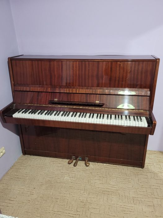 Pianino Razno używane