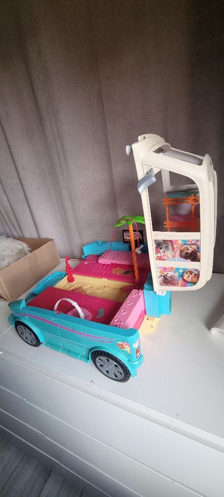 Kamper Barbie Auto