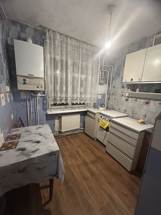 Здам 3 хкімнатну квартиру з індивід газ. опаленням , р-н Киівська