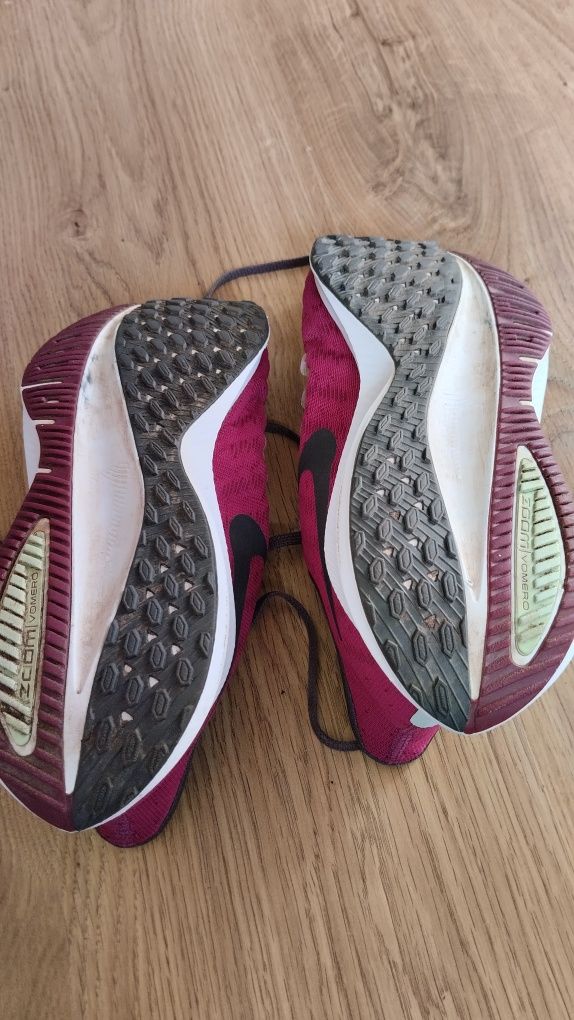 Buty Nike air zoom do biegania r.39