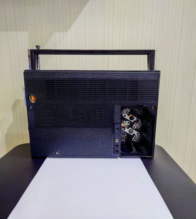 Радіоприймач VEF202 Радиоприёмник ВЭФ202