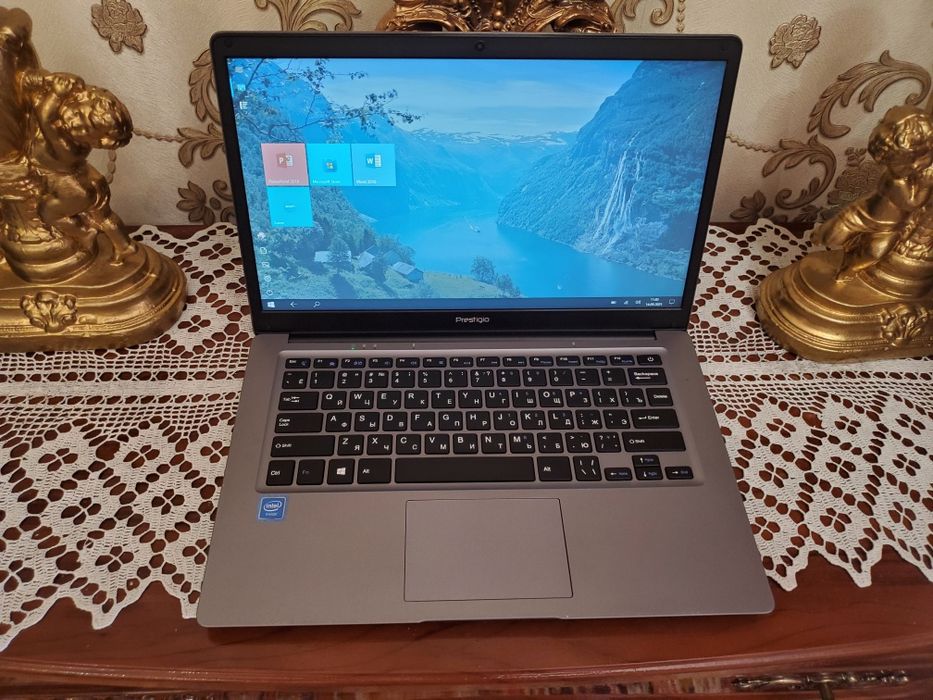 Ноутбук, смартбук Prestigio для работы, учёбы