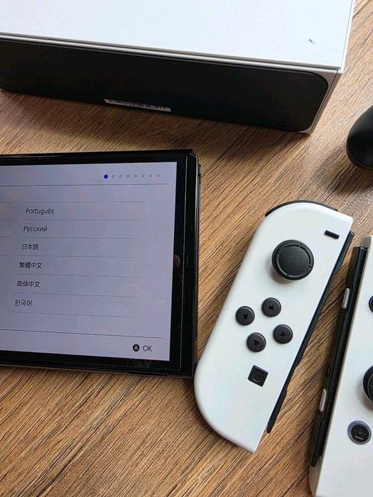 Kosnola Nintendo Switch OLED, świetny stan gwarancja