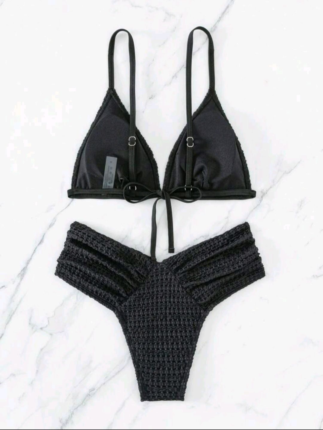 Czarny strój kąpielowy, strój kąpielowy dwuczęściowy, bikini, kostium