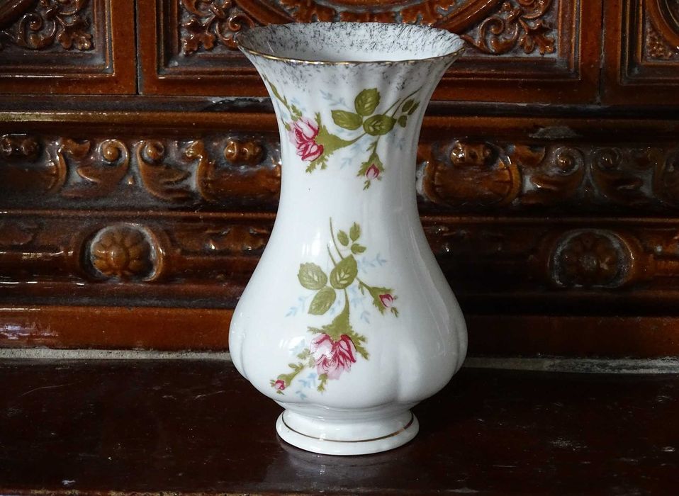 Porcelana Chodzież (sygn): Wazon różyczki super stan złocony sygnowany