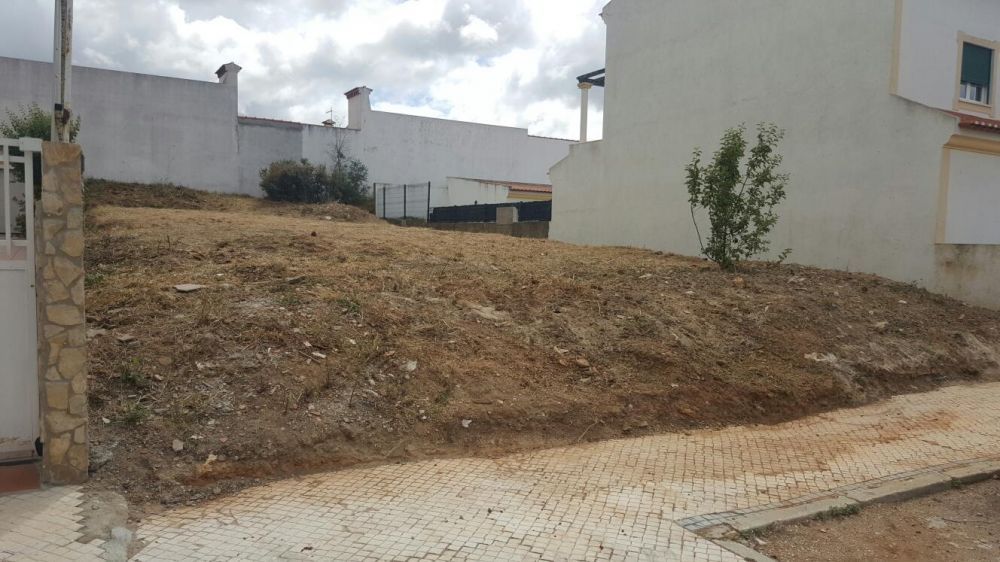 Terreno Vila Boim -  Elvas com autorização de construção