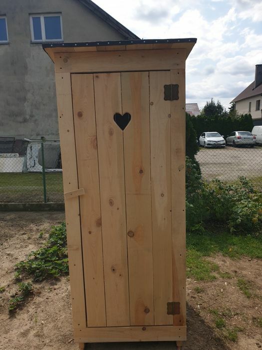 Wc drewniane ,toaleta drewniana,wychodek,kibel sławojka