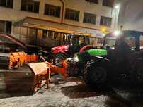 Odśnieżanie obiektów , parkingów itp 24h
