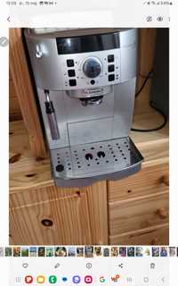 Ekspres deLonghi z mlynkiem