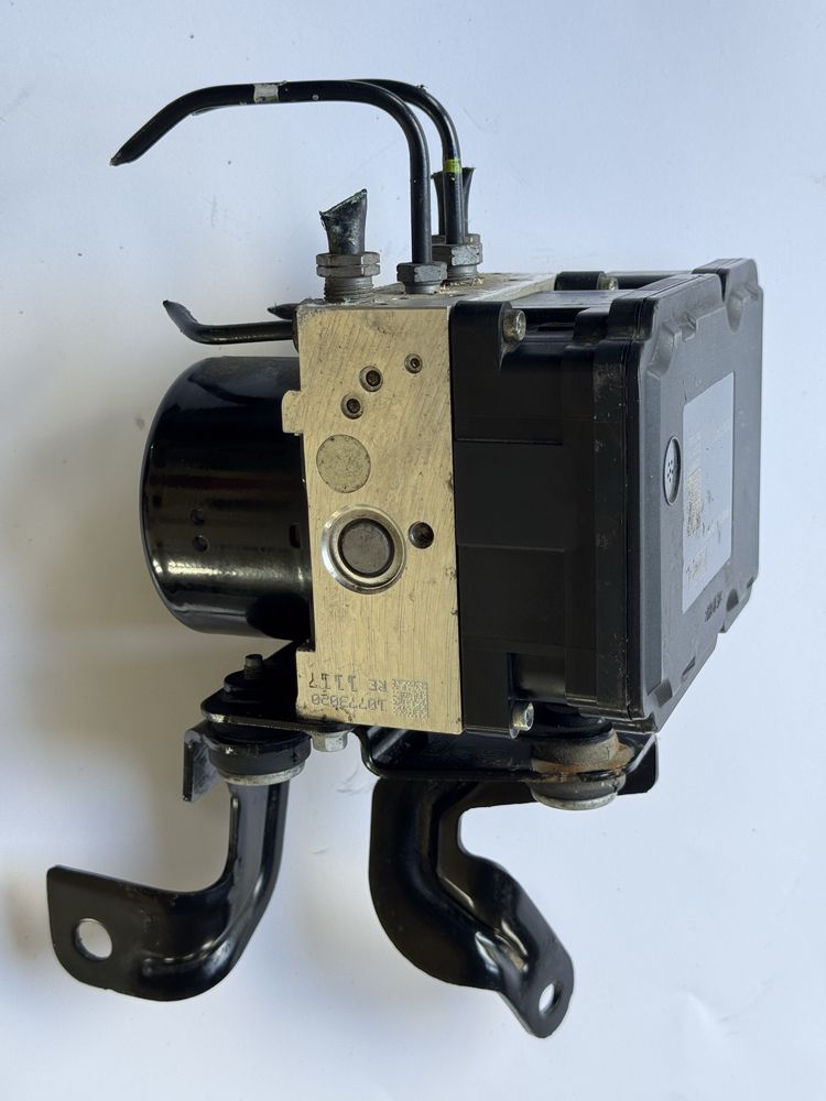 Pompa abs ford fiesta MK7 1.5 motor