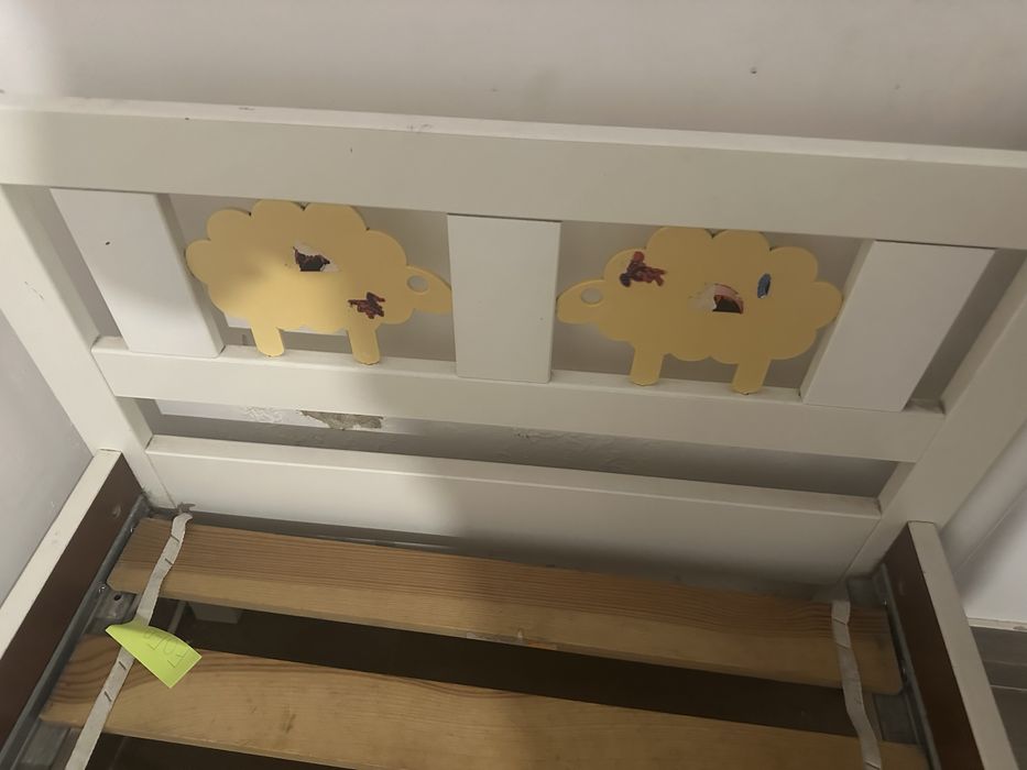 Cama usada ikea crianca