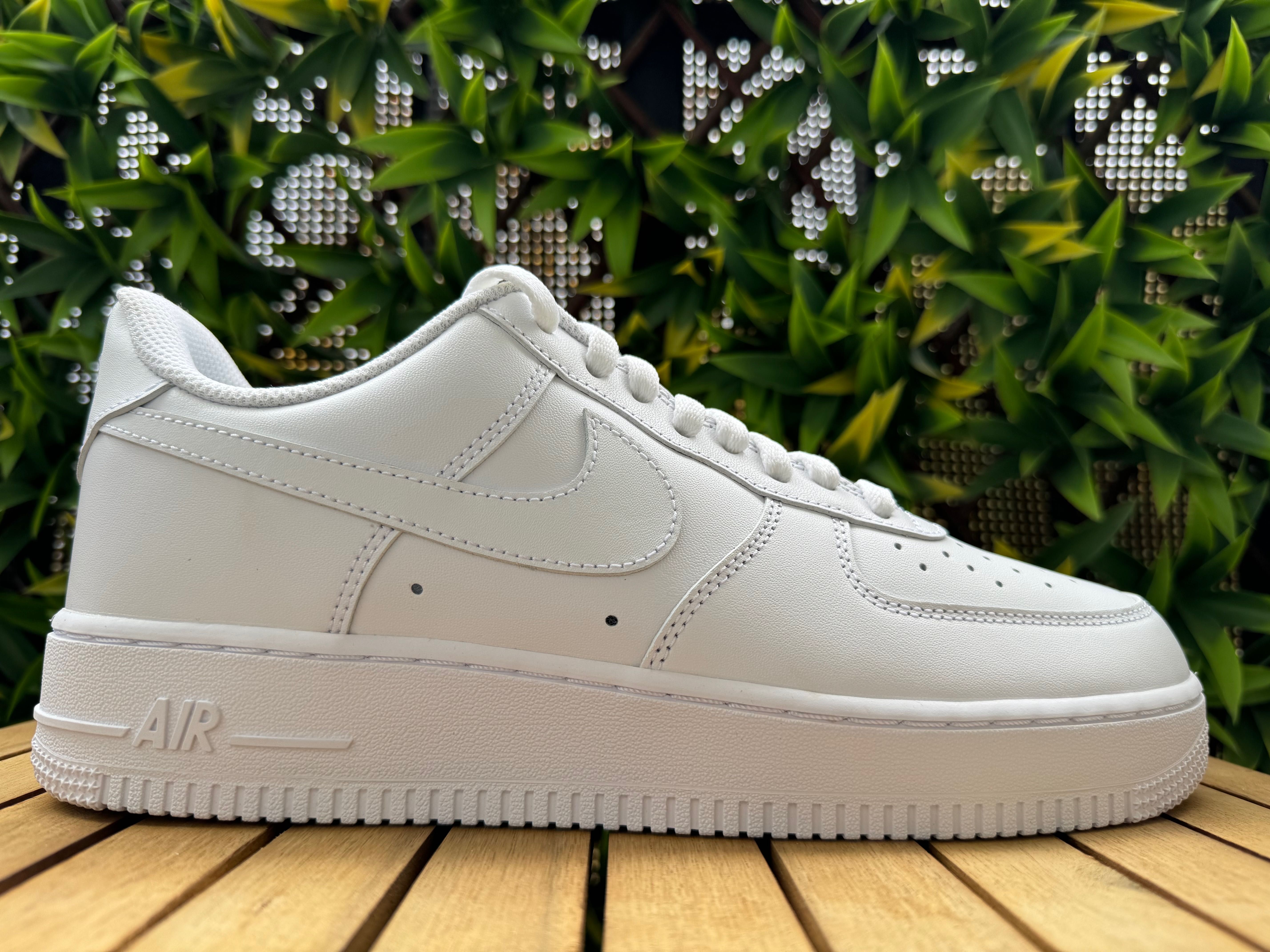 Buty Nike Air Force 1 Low '07 White r. 44