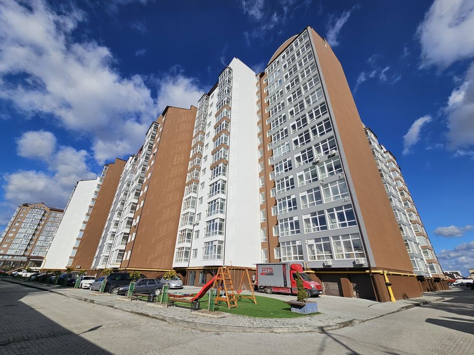 Здана 2кім.квартира в ЖК Містечко Центральне. 8поверх!