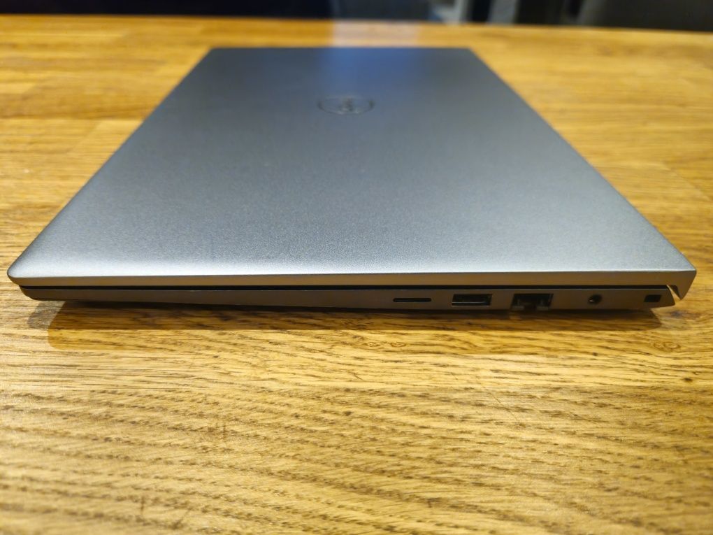 Dell Vostro 5415 Biznesowy Laptop 8GB 256Gb SSD AMD Ryzen 5 WIN 11 PRO