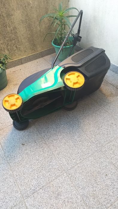 Máquina de cortar relva elétrica mais aparador elétrico