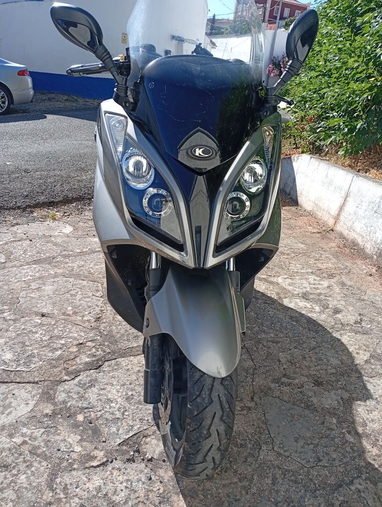 KYmco Downtown 300