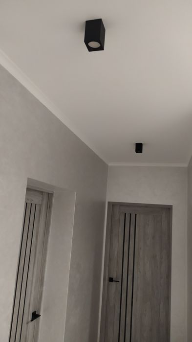 Нанесення декоративної штукатурки