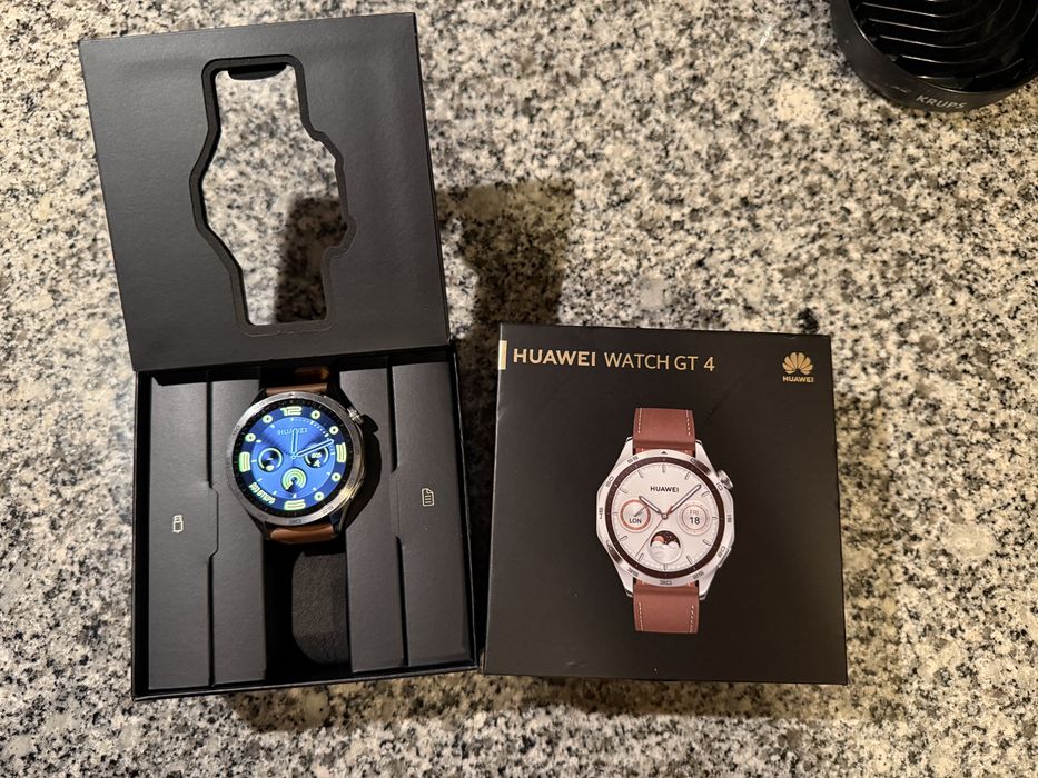 Smartwatch Huawei GT-4 (46mm) com 2 anos de garantia - USADO