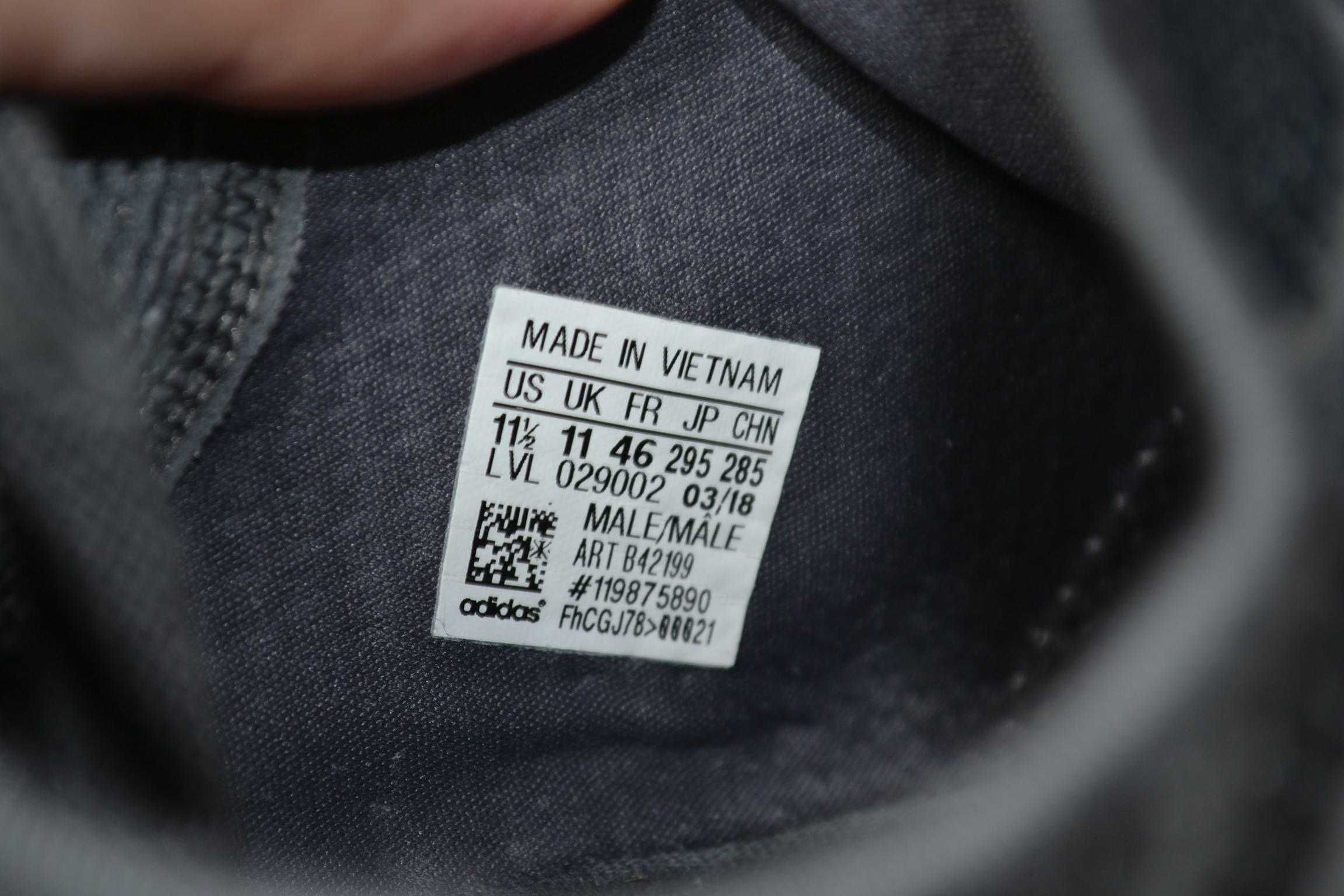adidas nmd r1 (b42199) 45-46р кроссовки оригинал