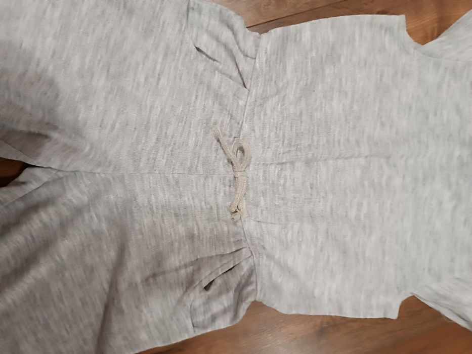 Kombinezon z krótkim rękawem rozm . 122/128 H&M
