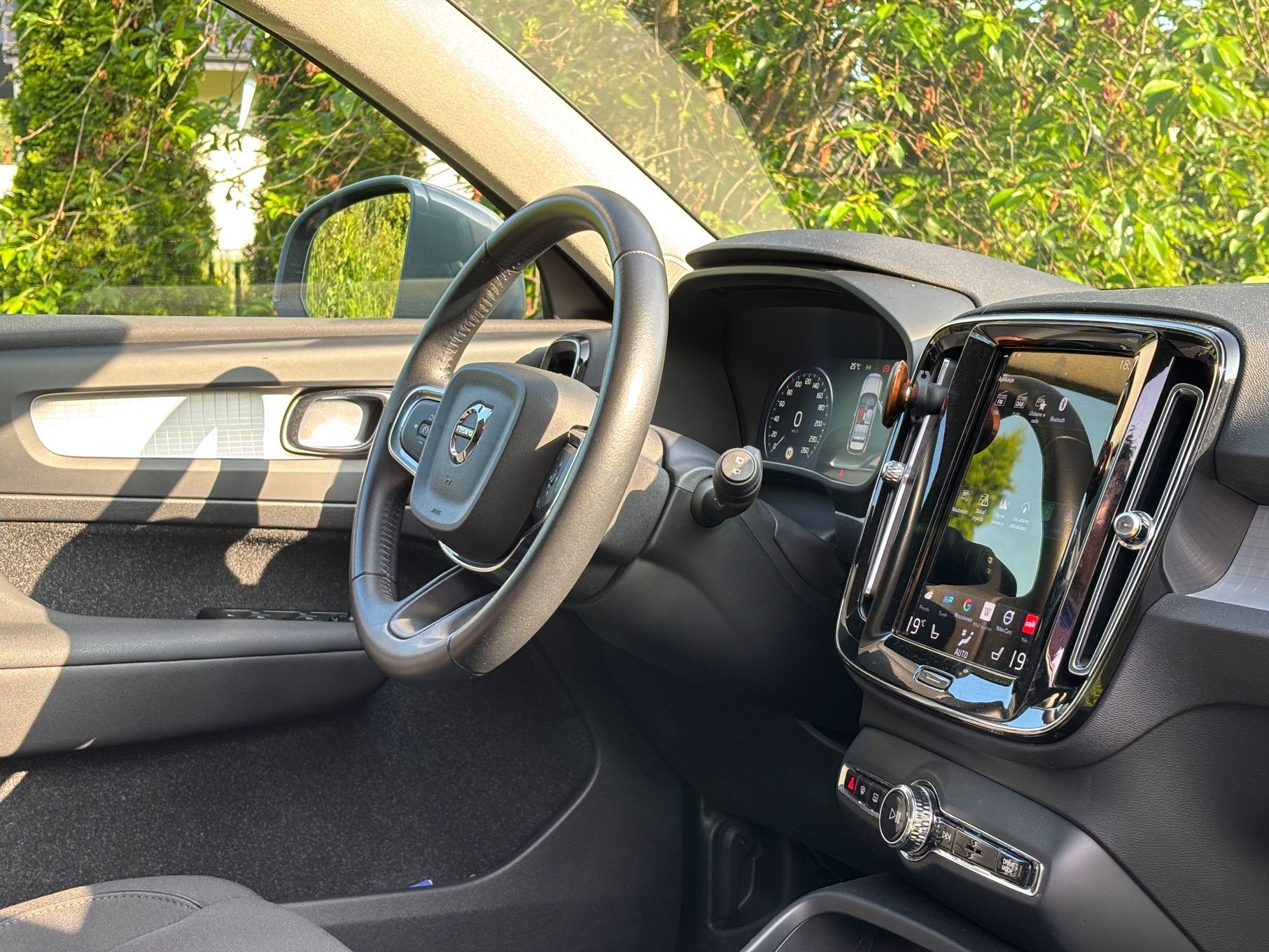Volvo XC 40 T3 Momentum Pro