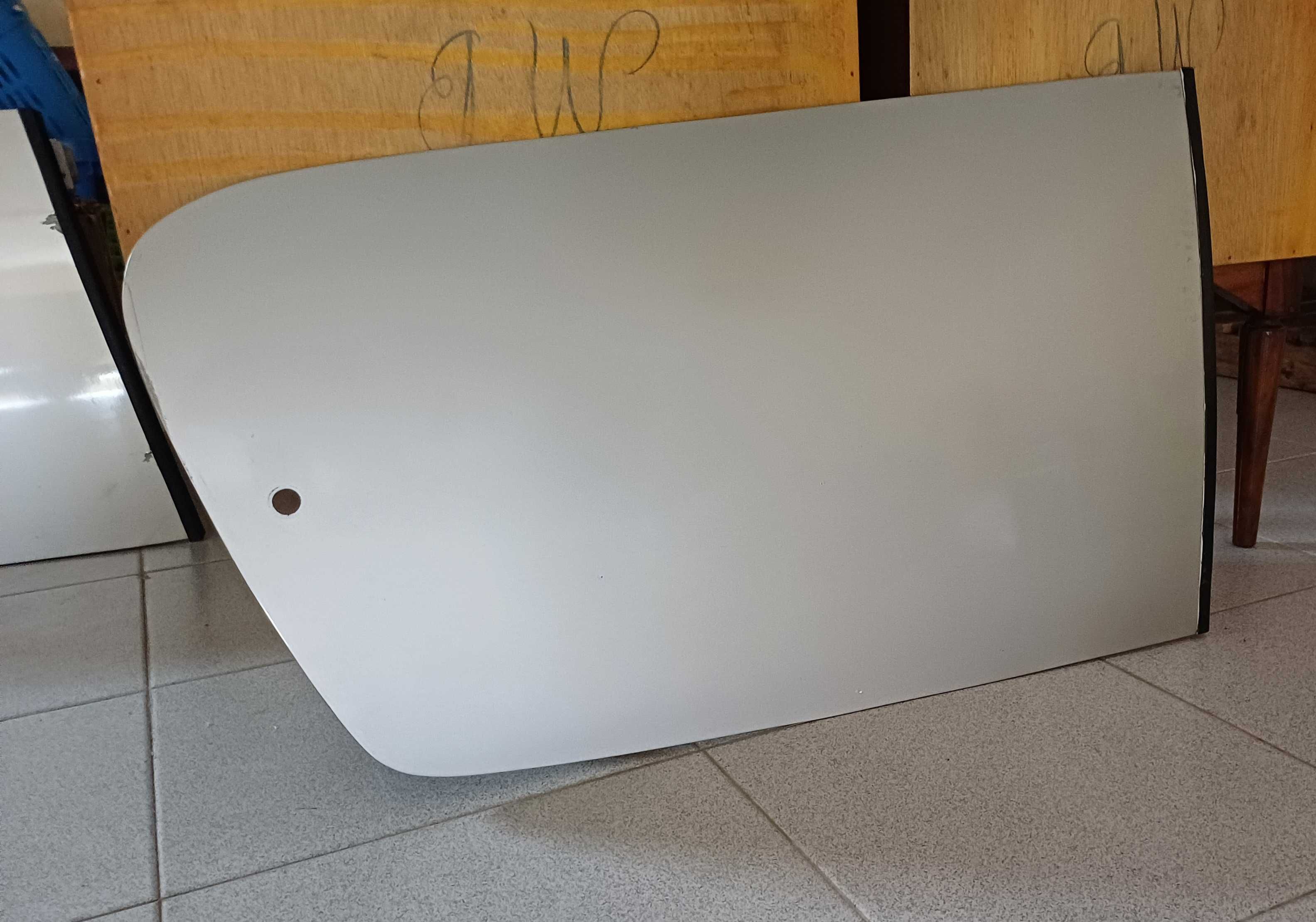Vidros Laterais traseiros Toyota Corolla GOCE90