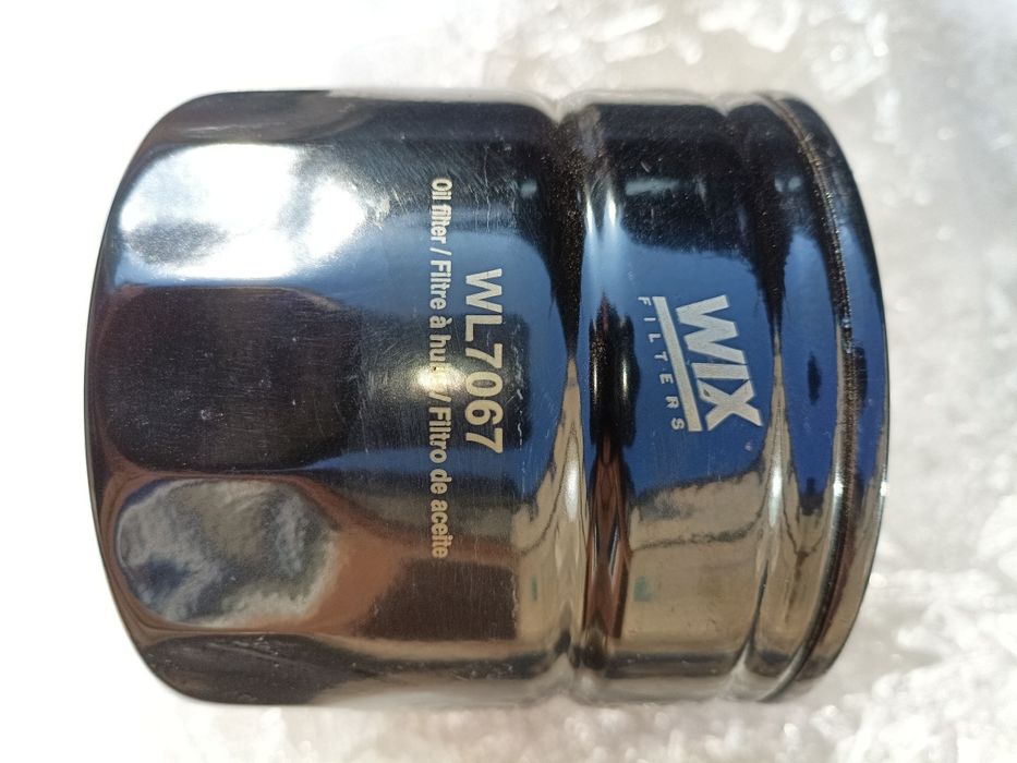 Фильтр масляный Wix.