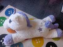 Unicórnio peluche