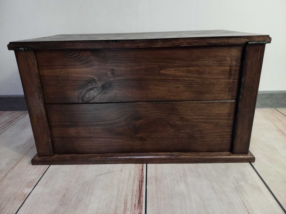 skrzynia Piracka z trupią czaszką - rustykalna zamykana na kluczyk !!!