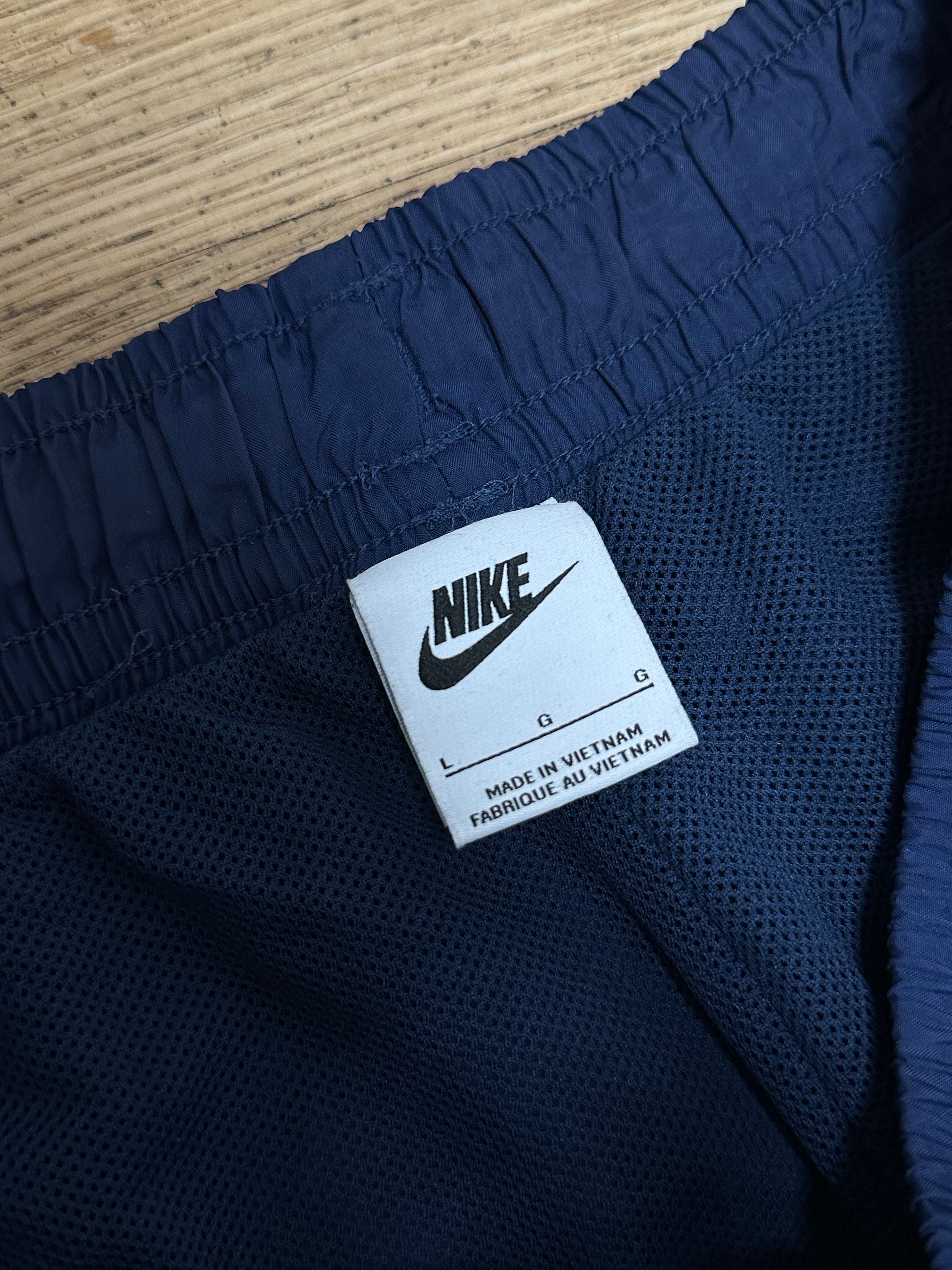 Спортивні штани Nike Л розмір нейлонові