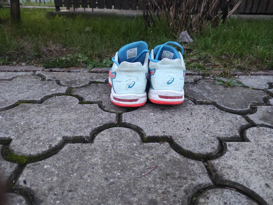 Asics gel-bevono 39р кросівки