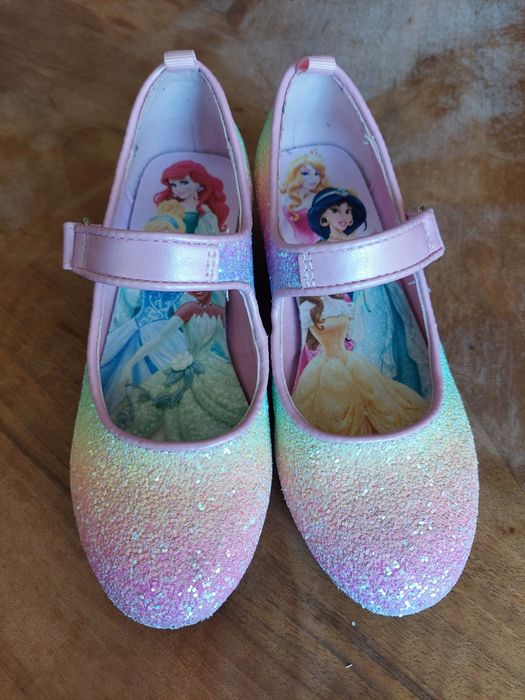 Sapatos salto alto Princesas  Disney H&M