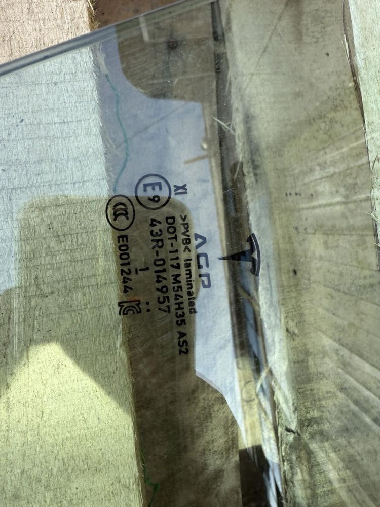 Скдо передгя праве Tesla Model X 2022 Plaid