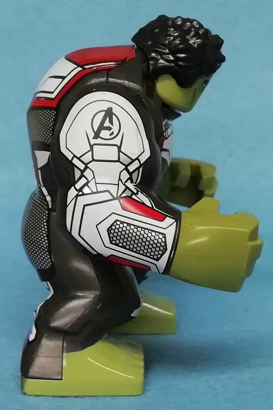 Hulk XL - Quantum Realm Suit (Marvel)