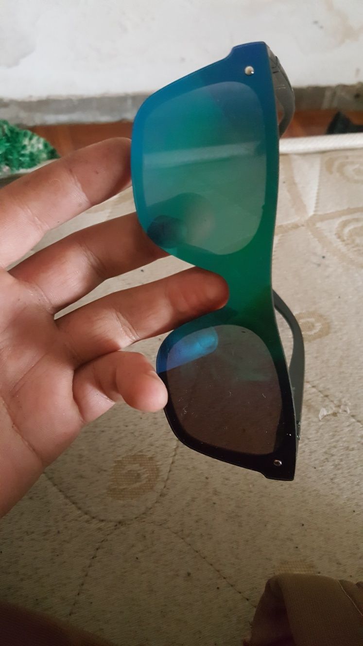óculos de sol novos
